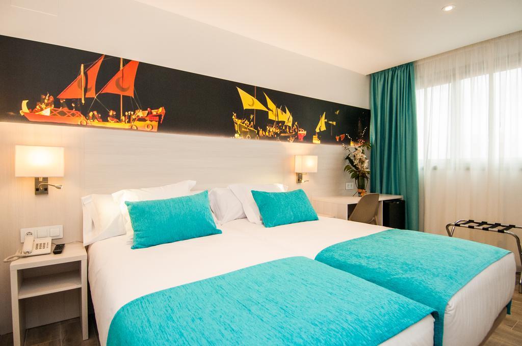Hotel Censal فيياخويوسا المظهر الخارجي الصورة