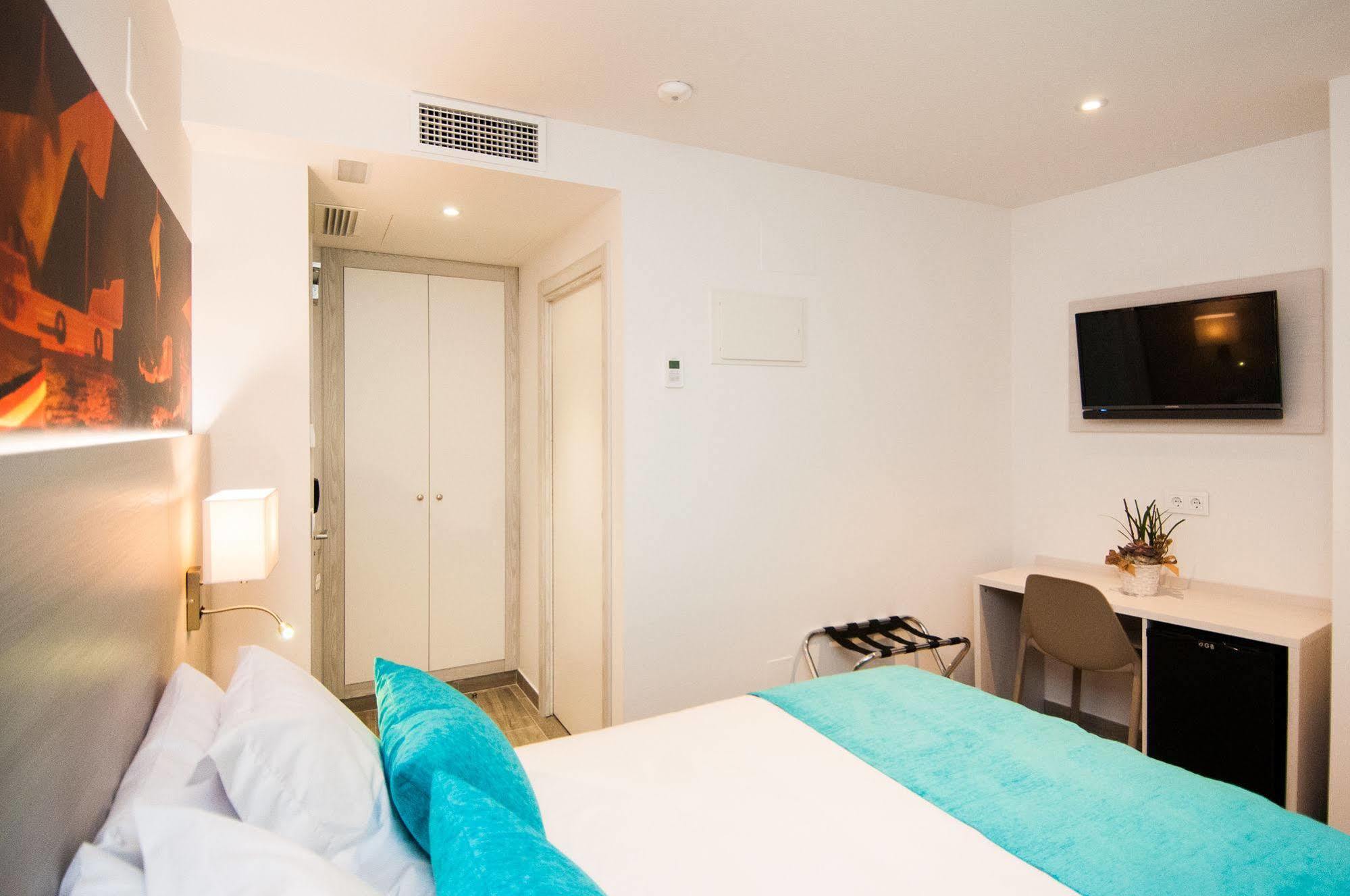Hotel Censal فيياخويوسا المظهر الخارجي الصورة